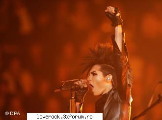Poze cu Bill cantand - ionela - Bill Kaulitz *solist* ♫♪